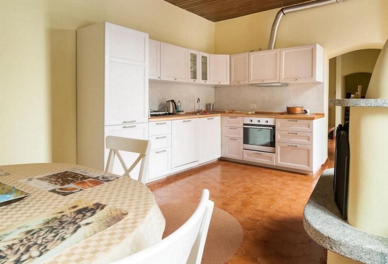 Villa Magnolia Lago Maggiore Besozzo Exterior photo